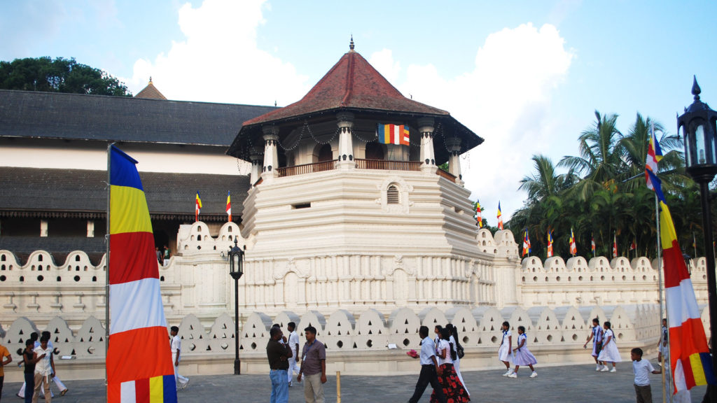 Kandy Tooth temple Sri_lanka